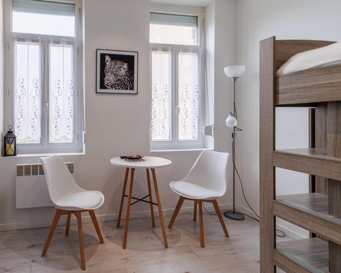Adheco Immobilier - Arrivee Autonome Apartment Валенсиен Екстериор снимка
