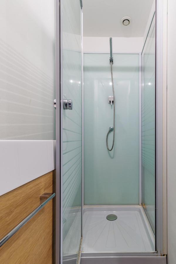 Adheco Immobilier - Arrivee Autonome Apartment Валенсиен Екстериор снимка